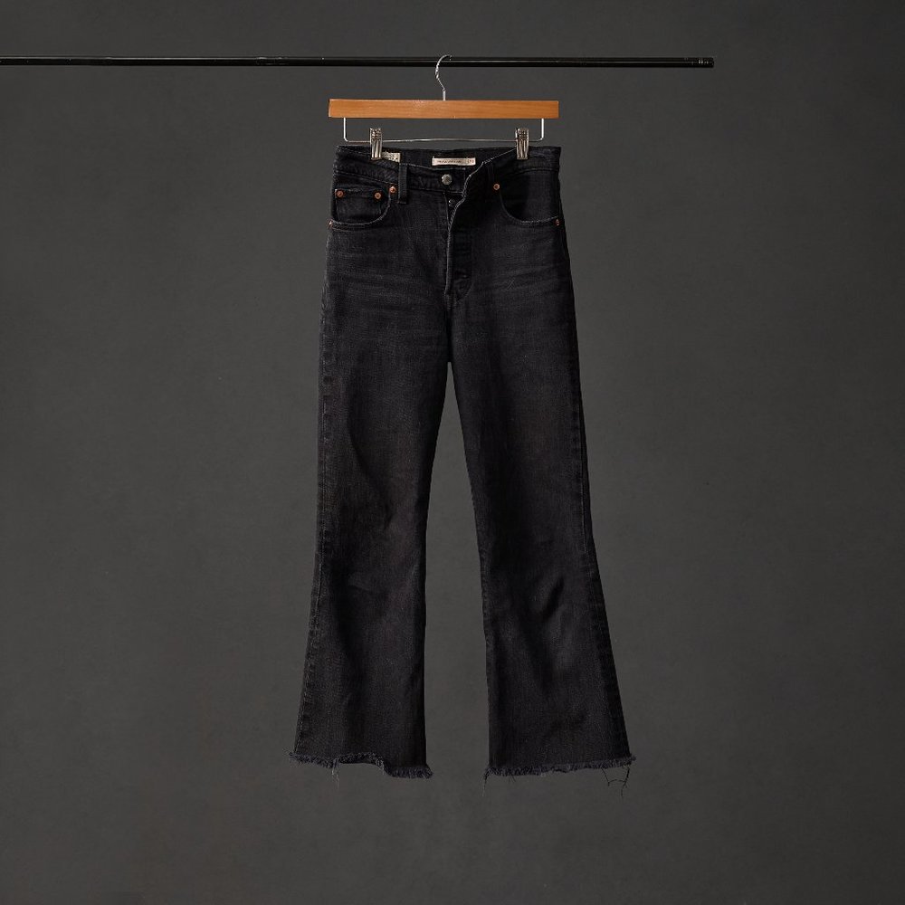Levi Ribcage Crop Flare